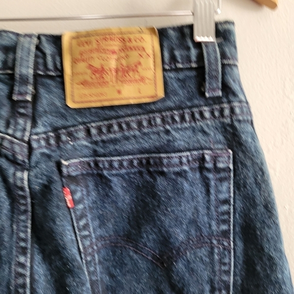 Levi's Mid Rise Jeans - Picture 5 of 12